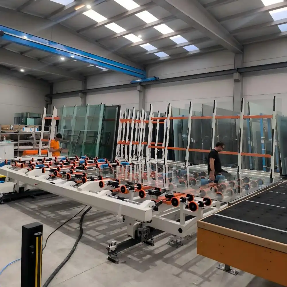 How Does a Glass Loading Table with Arm Improve Line Efficiency?